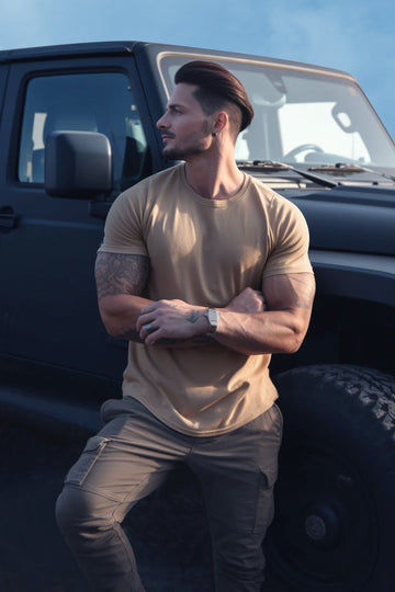 Kore Curved Hem T-shirt Muscle Fit Stretch Crew Neck