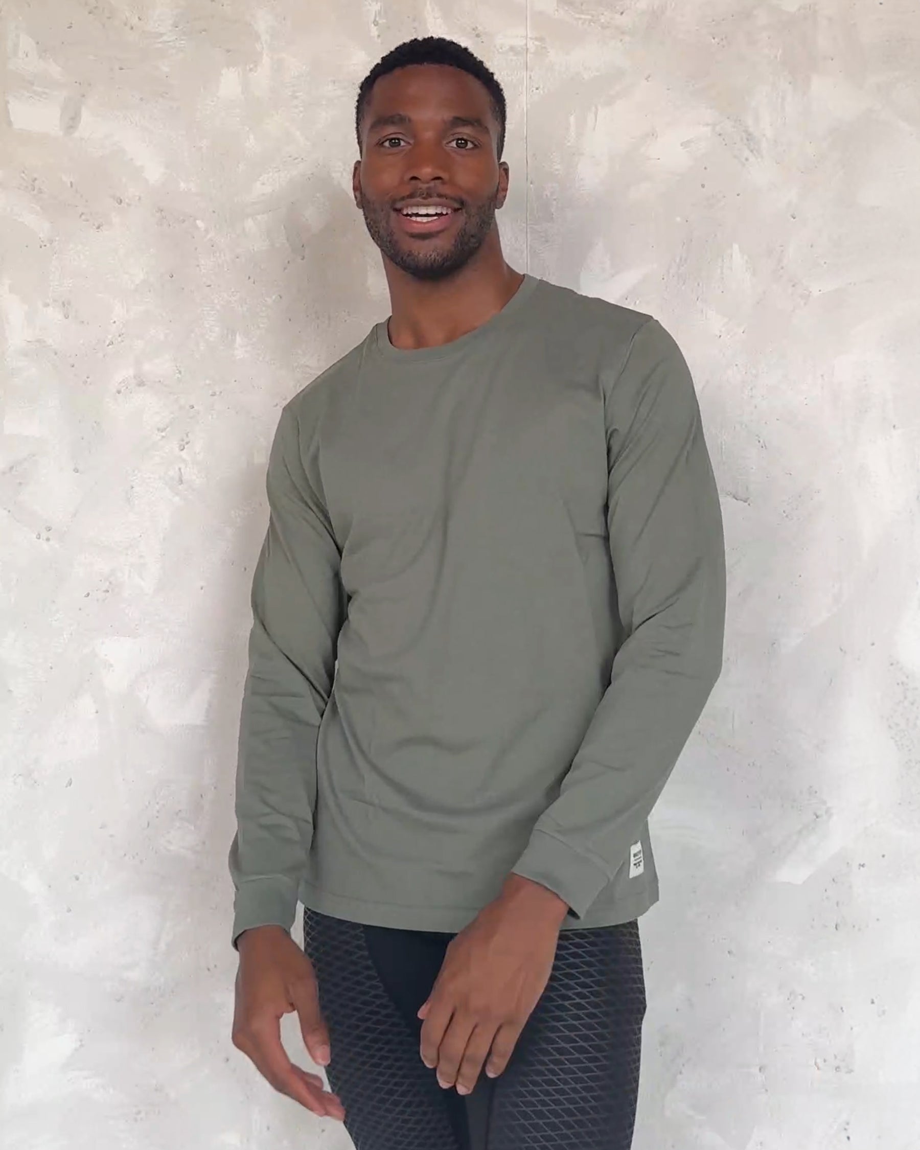 Crew neck Long Sleeve Cotton T-Shirt - Ahaselected