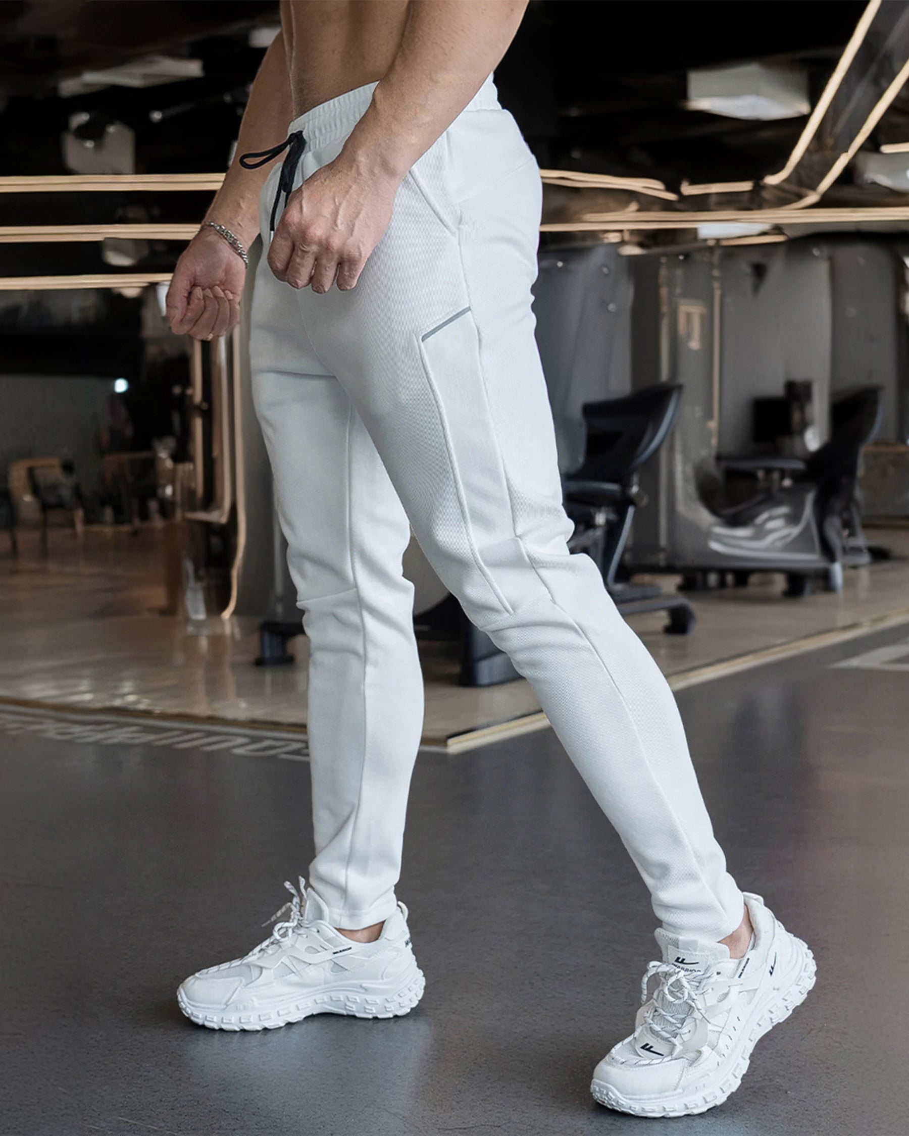 Weekend Recover Performance Sweatpants All Season Essential (app only) - Ahaselected