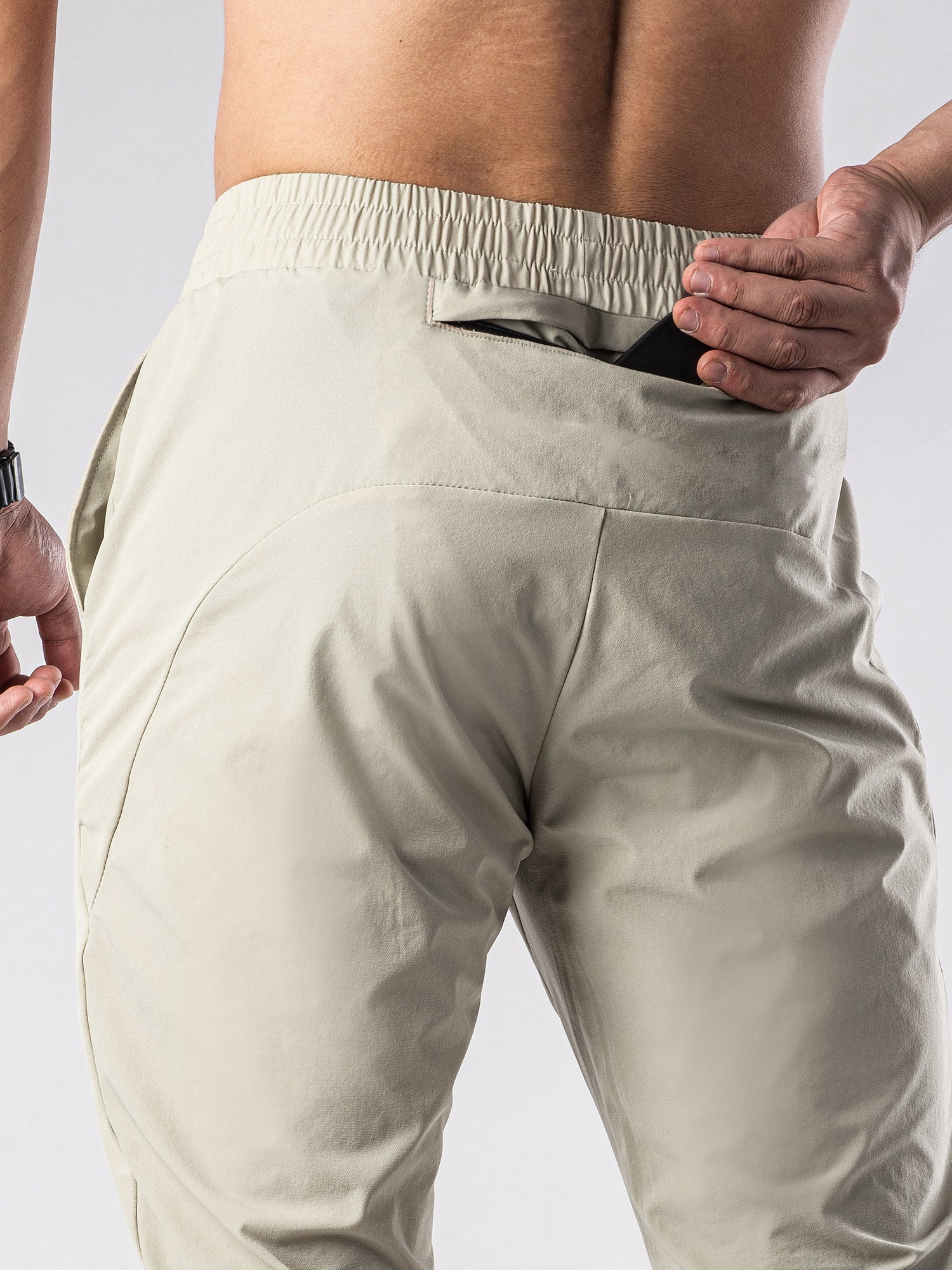 Men’s Quick-Dry Performance Tapered Joggers - Ahaselected