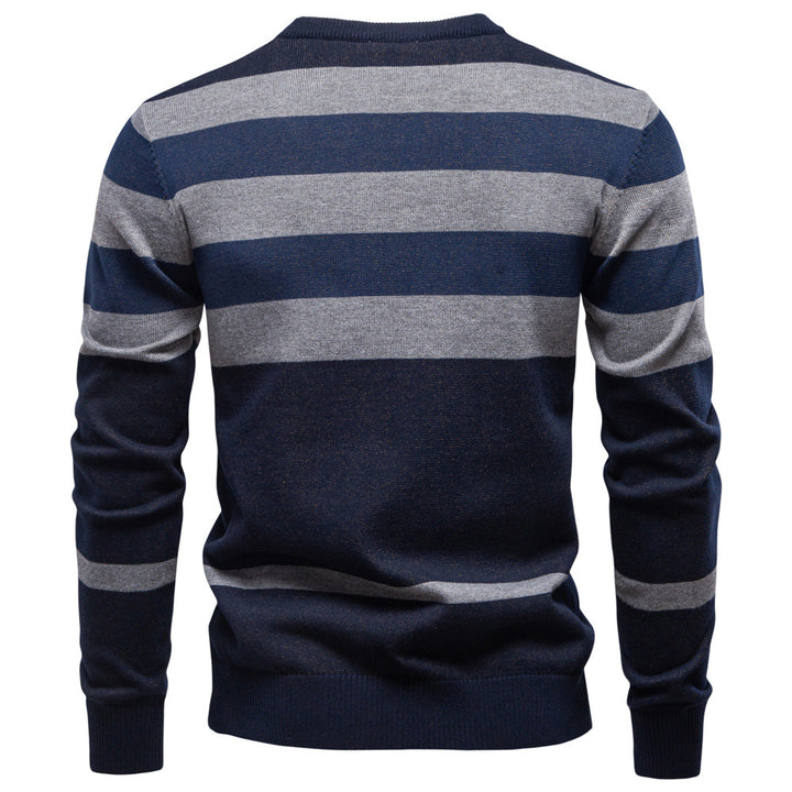 Men’s Classic Plaid Knit Crewneck Sweater