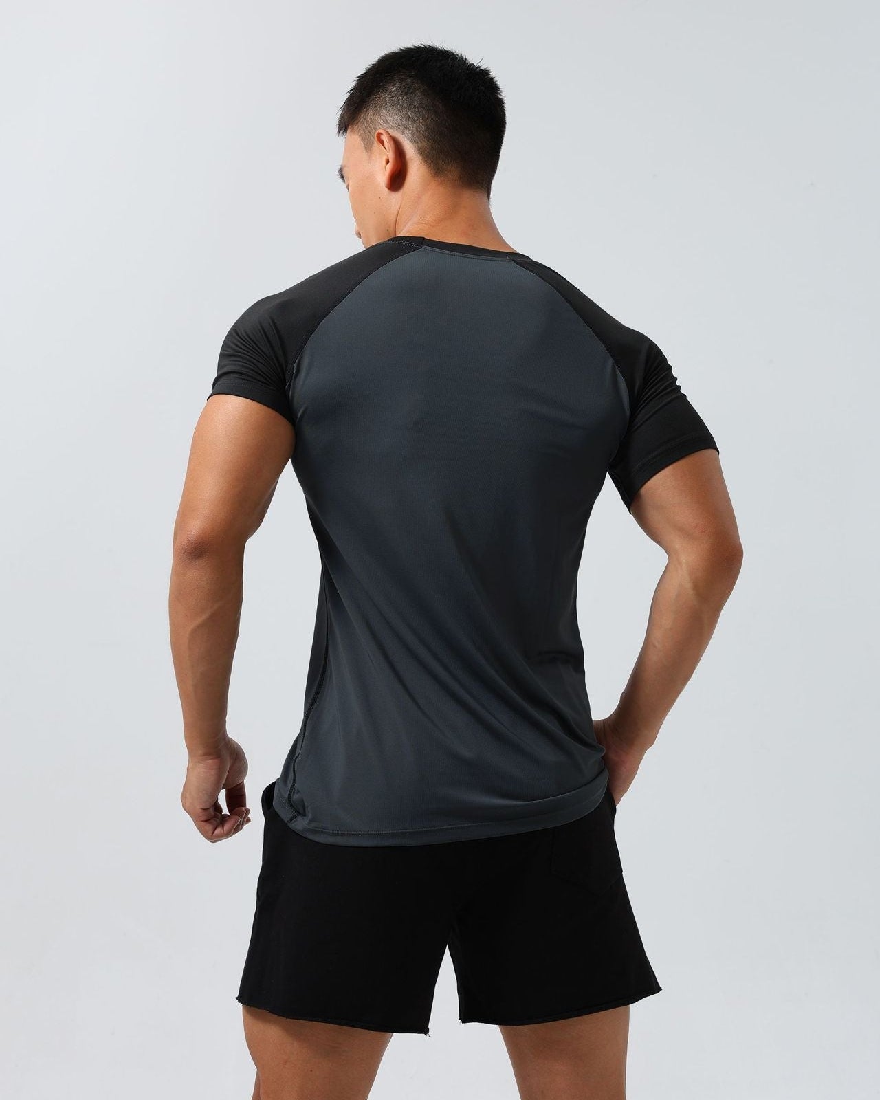 Herren Muscle Fit Raglan Performance Trainings-T-Shirt