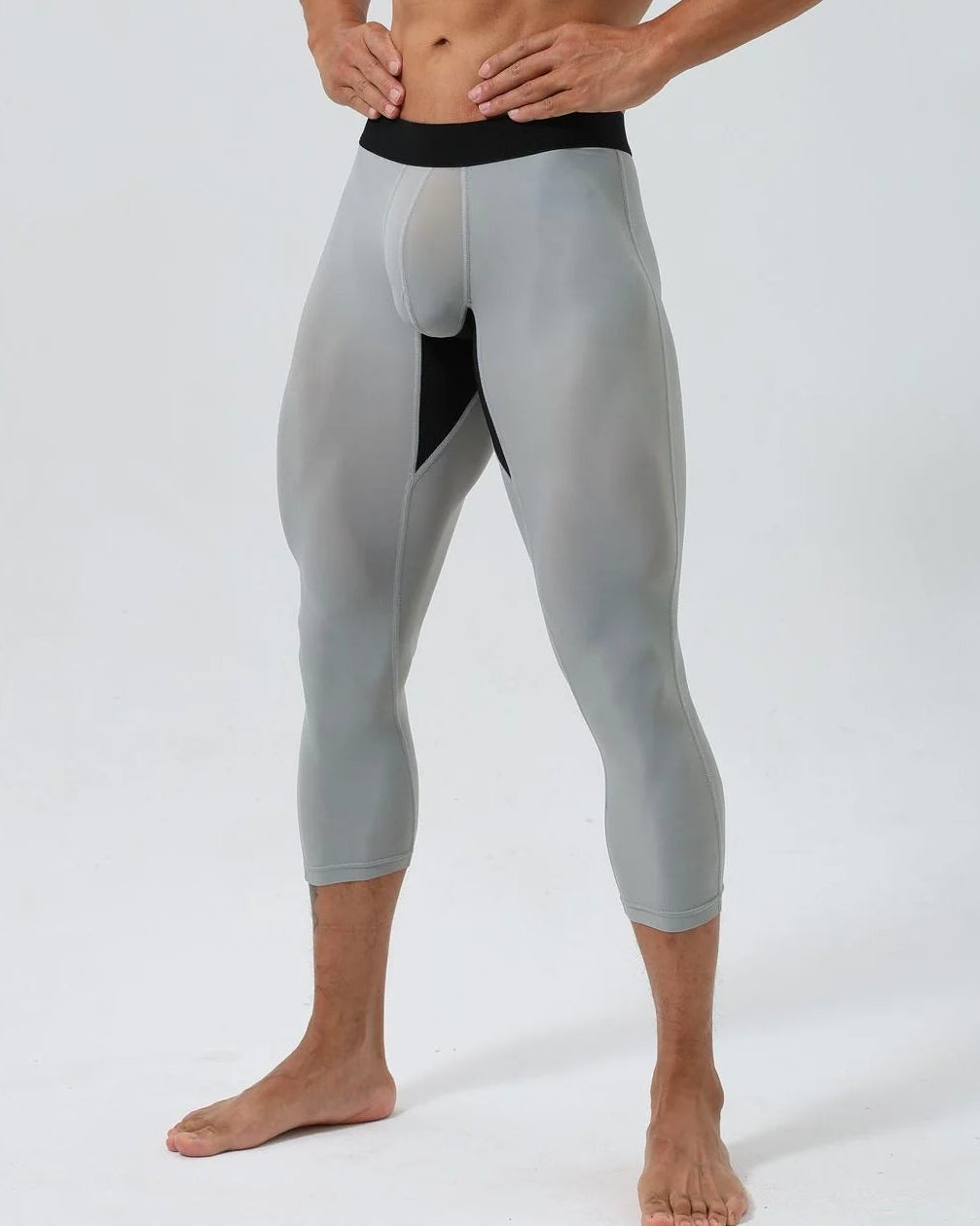 Men’s 3/4 Lightweight Compression Training Leggings-thumbmail-3