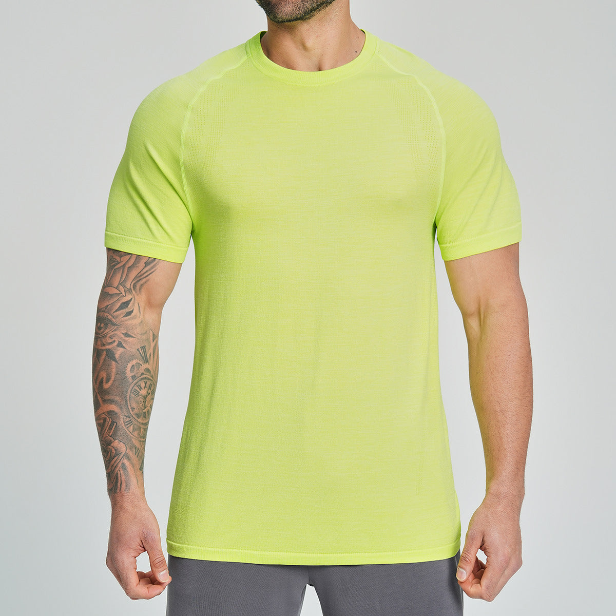 Men's Seamless Quick Dry Short Sleeve Training Shirt-thumbmail-14