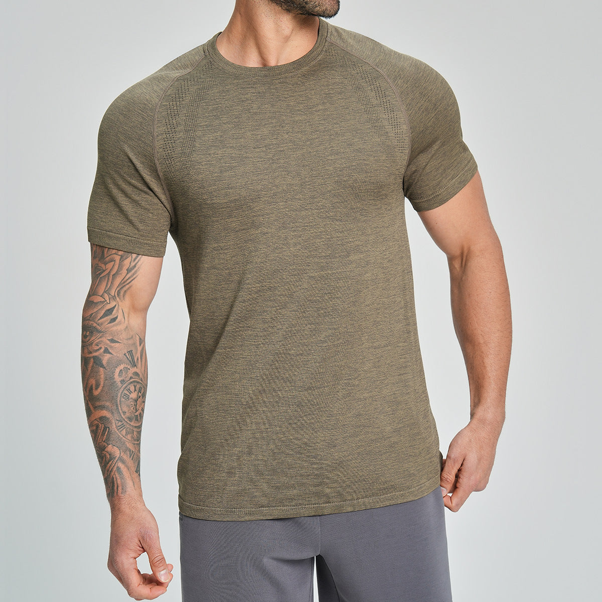 Men's Seamless Quick Dry Short Sleeve Training Shirt-thumbmail-7