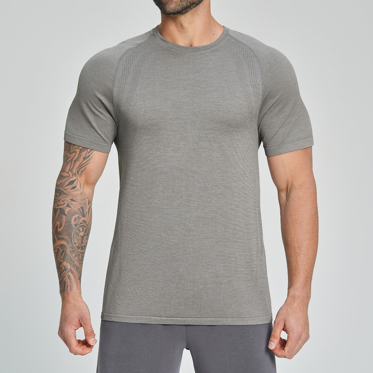 Men's Seamless Quick Dry Short Sleeve Training Shirt-thumbmail-18
