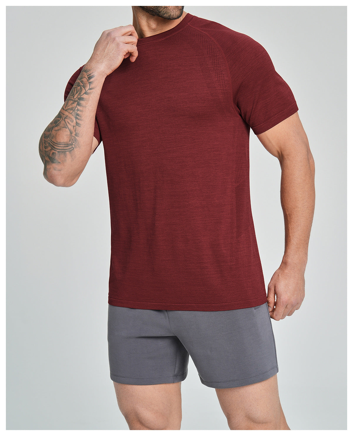 Men's Seamless Quick Dry Short Sleeve Training Shirt-thumbmail-25