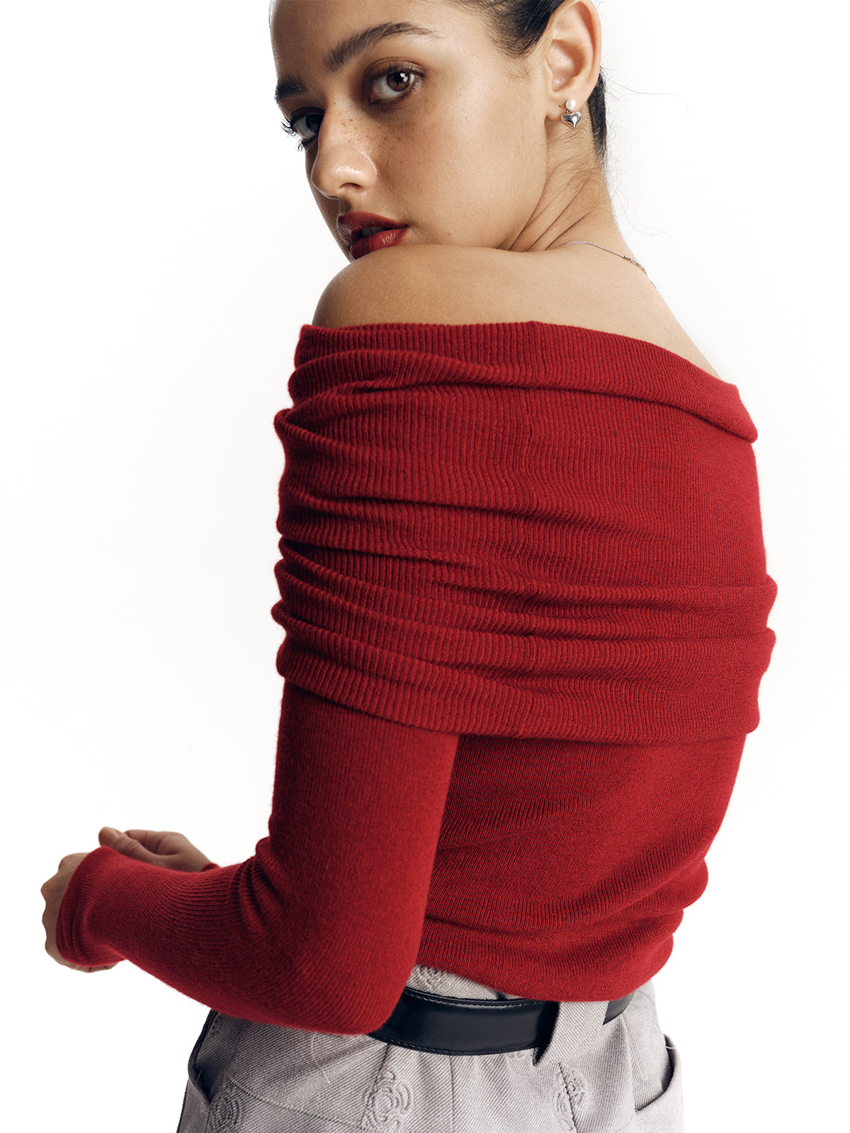 Women's Off-The-Shoulder Sweater - Ahaselected