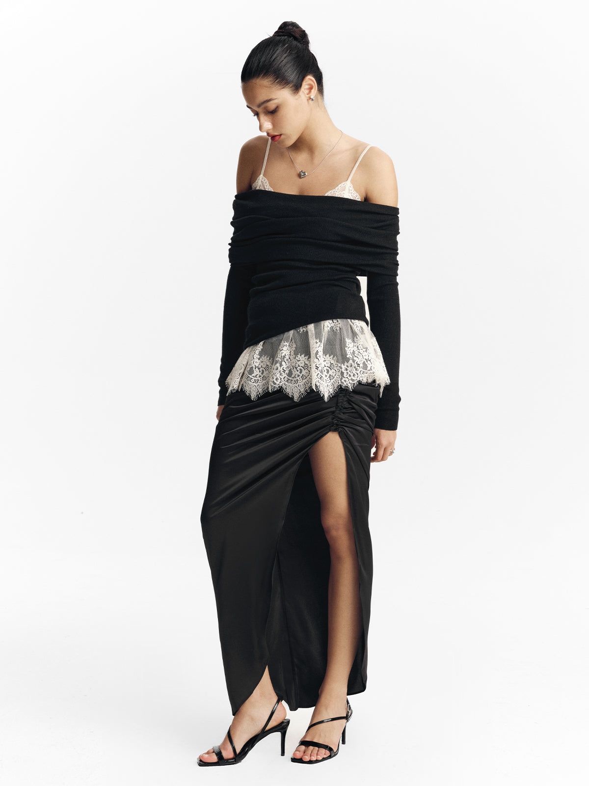 ASHFORD Off The Shoulder Tassel Knit Sweater