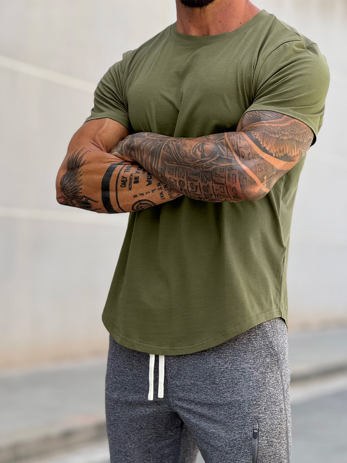 5-Pack Kore Curved Hem T-shirt Muscle Fit Crew Neck - Ahaselected