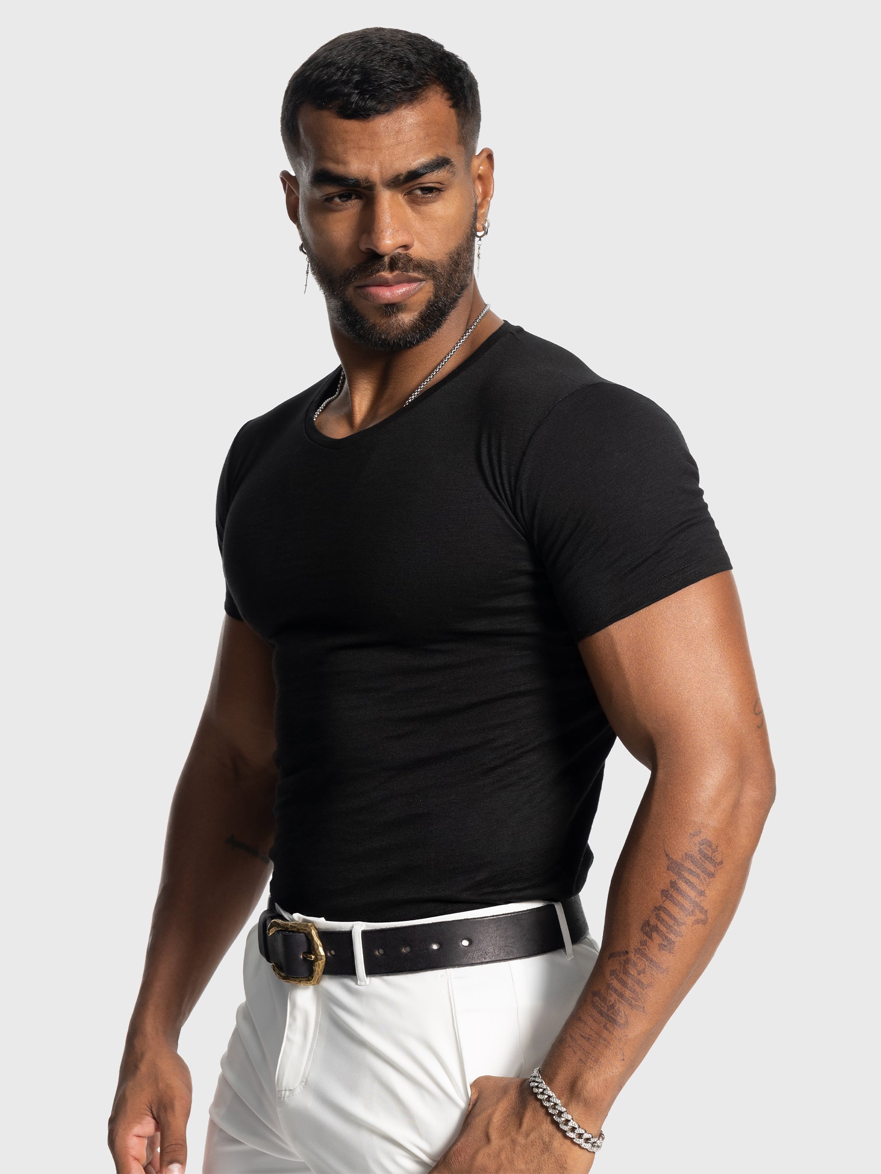 Slub V-neck Stretch T-shirt - Ahaselected