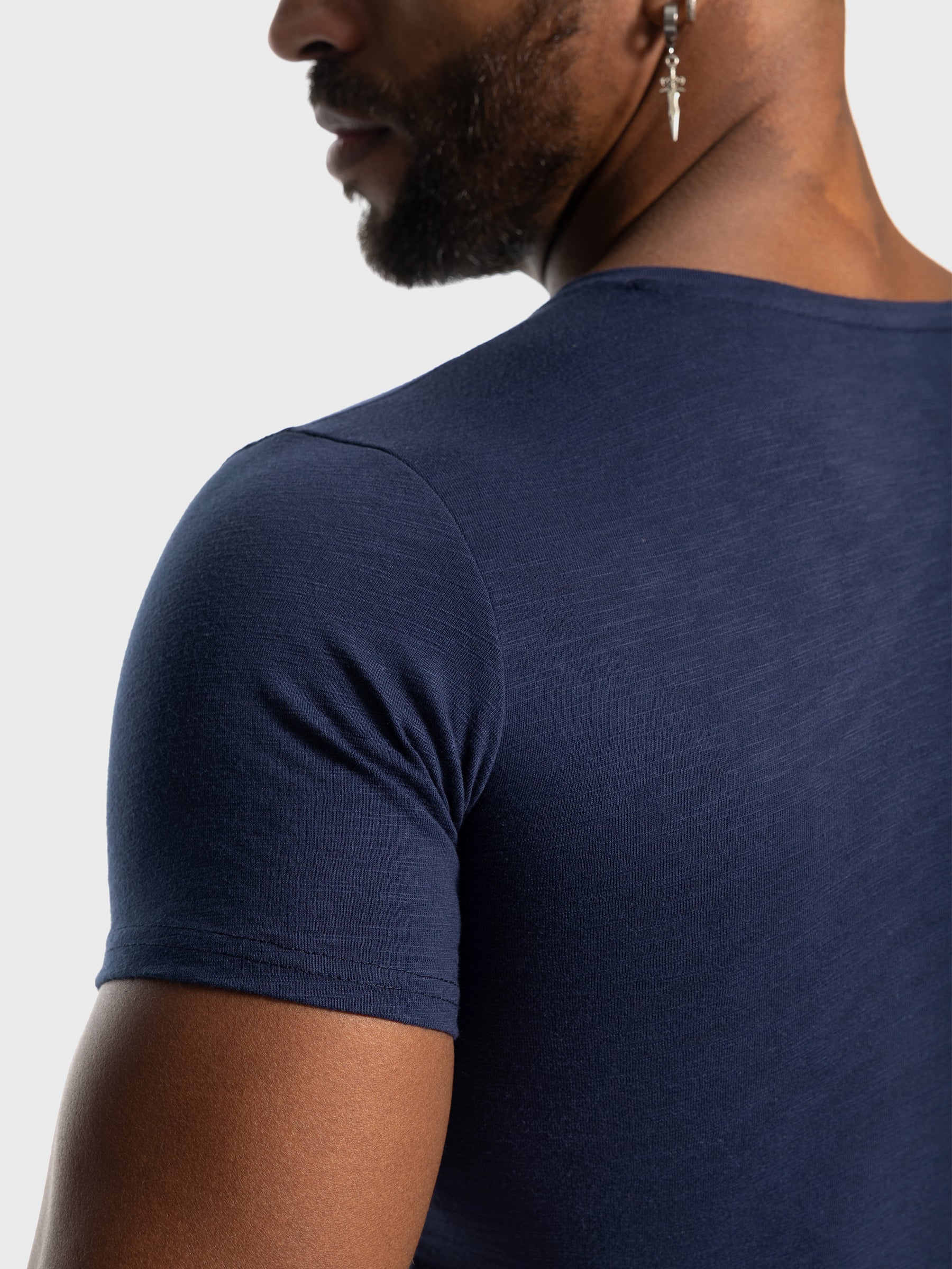 Slub V-neck Stretch T-shirt - Ahaselected