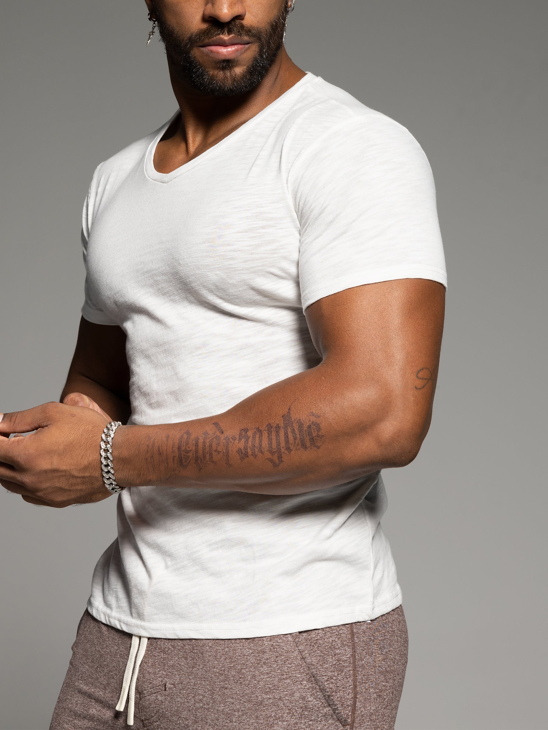 Slub V-neck Stretch T-shirt - Ahaselected