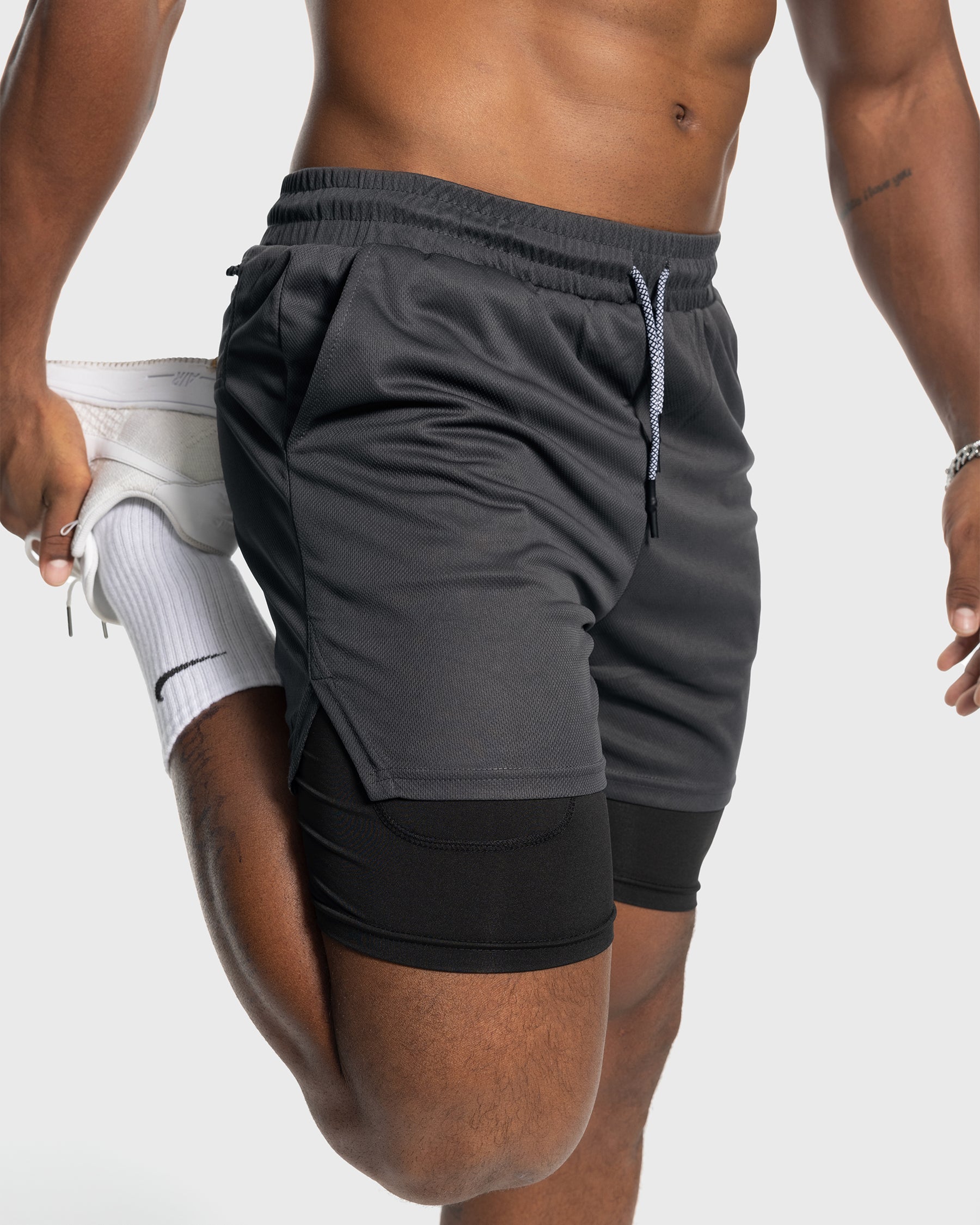 7" Kinetic Pocket Lined 2 in 1 Mesh Stretch Short - Ahaselected