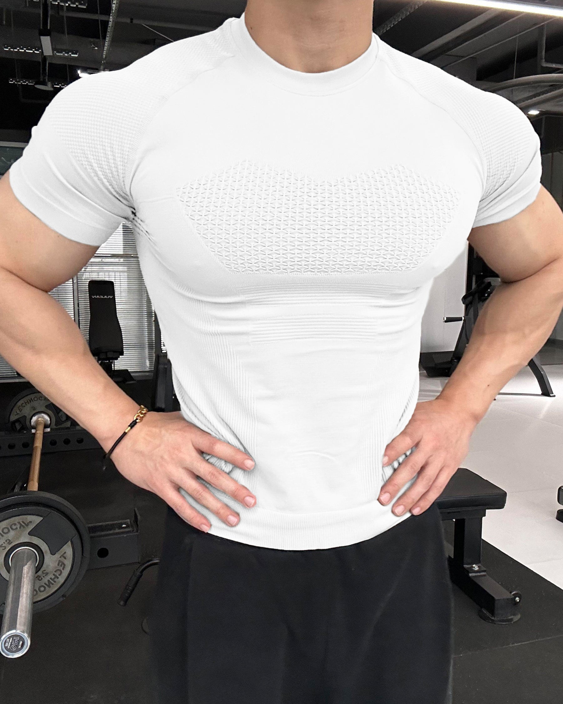Seamless Quick-Dry Skinny Compression Tee - Ahaselected