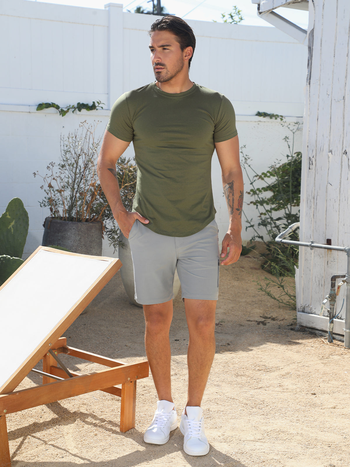 Kore Curved Hem T-shirt Muscle Fit Crew Neck-New - Ahaselected