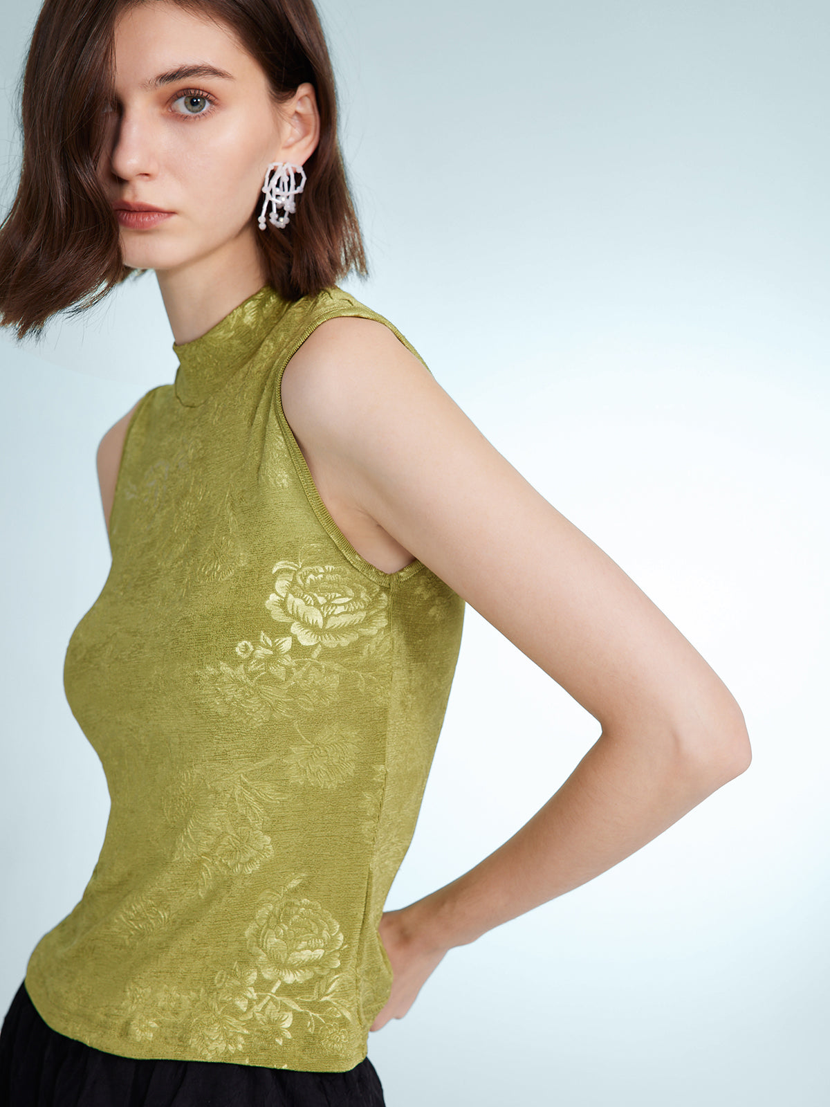 Knitted Embossed Small High-Neck Vest - Ahaselected
