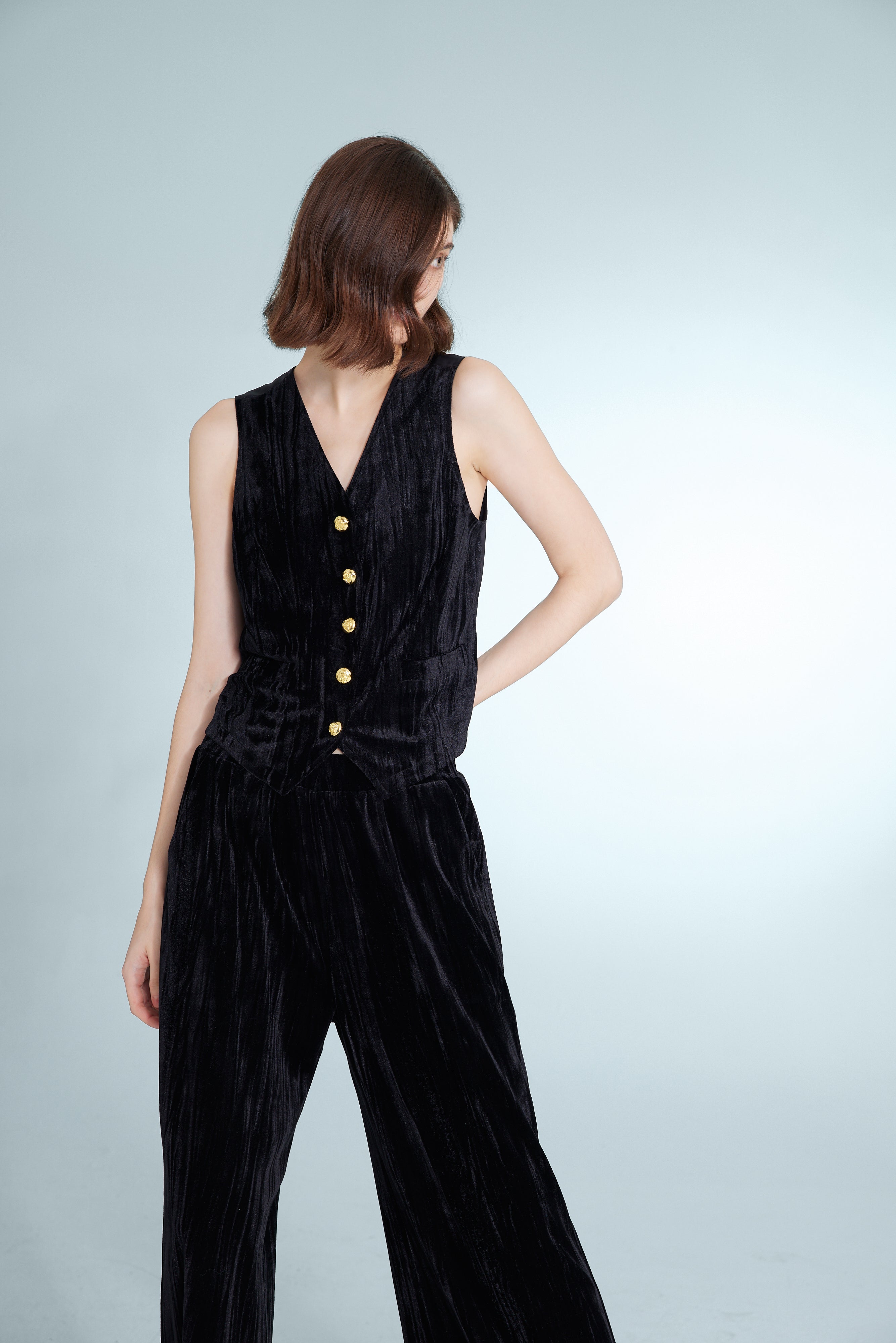 Embossed Velvet Patchwork Vest - Ahaselected