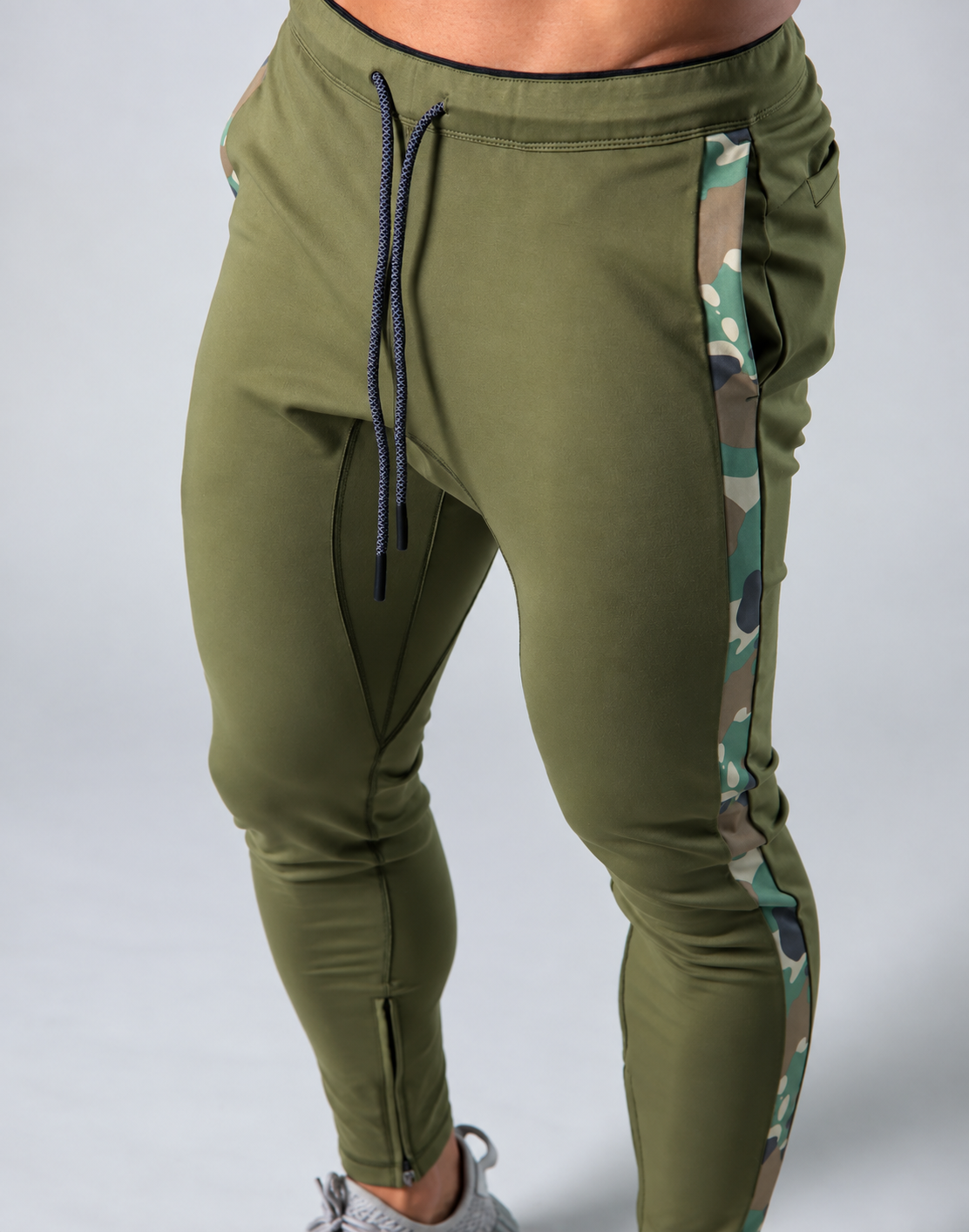 Men’s Camo Panel Athletic Ankle Zip Joggers-thumbmail-6