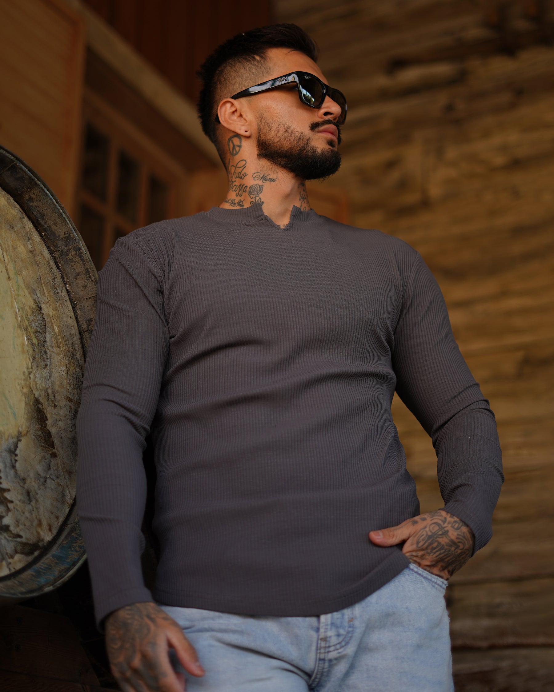 Muscle Fit V-Neck Long Sleeve Cotton Rib Knit Tech T-Shirt - Ahaselected