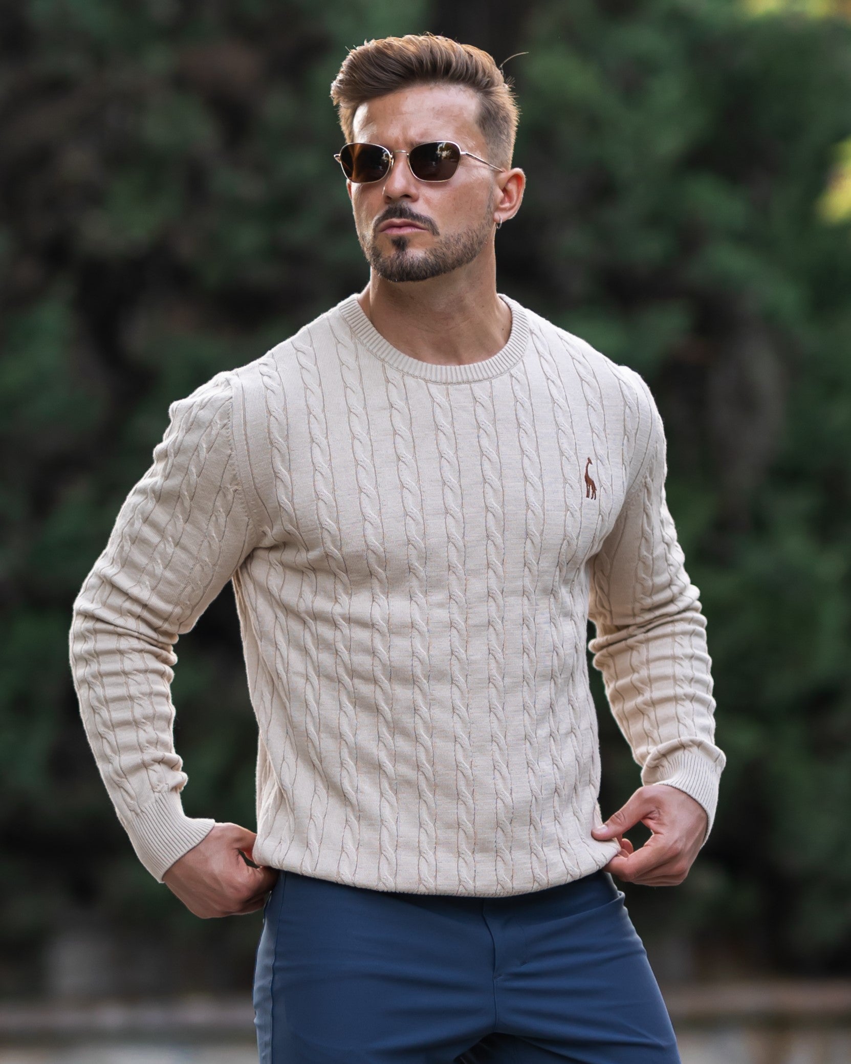 Giraffe Cable Knit Sweater New - Ahaselected