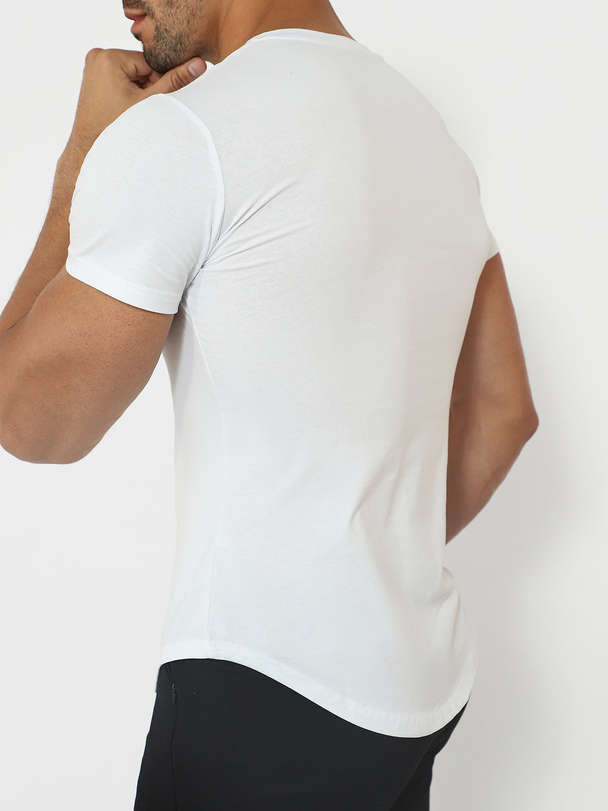 Kore Curved Hem T-shirt Muscle Fit Crew Neck - Ahaselected
