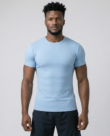 Camiseta de cuello redondo a rayas acanaladas de alta elasticidad 