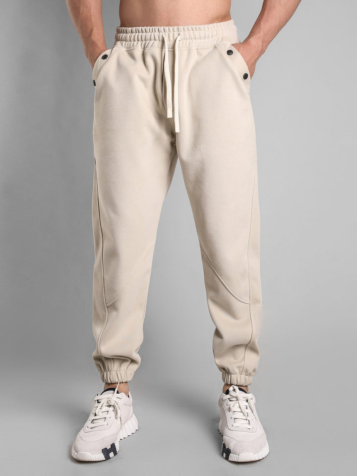 M's Loose Fit Tapered Sweatpant with Snap Pockets