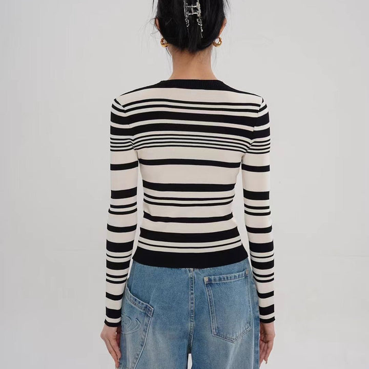 Unique Striped Contrast Loophole Base Shirt