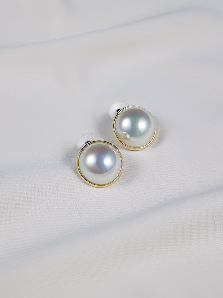 Pendientes de perlas brillantes 