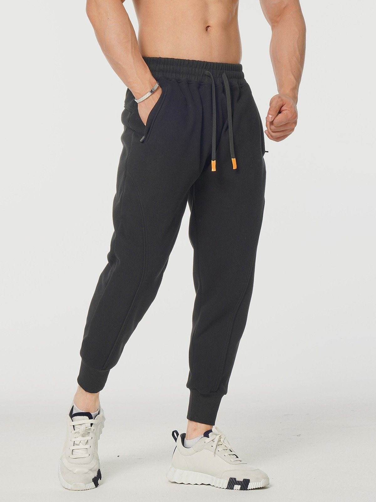 All Season Essential Kinetic Sweatpant Jogger - Ahaselected