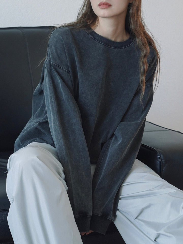 Stylishly Distressed Loose-Fit Sweatershirt