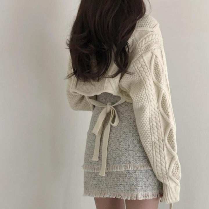Back Belted Loose Cropped Sweater
