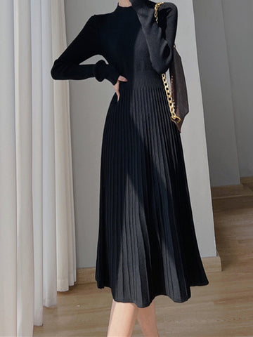 Long Sleeve Pleated Knit Midi Dress