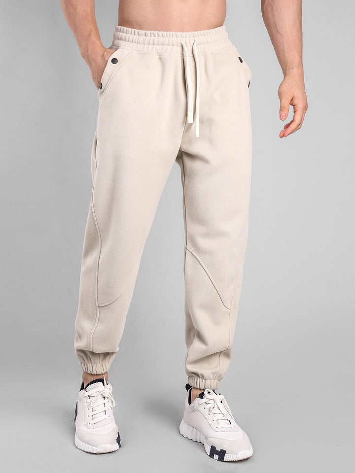 M's Loose Fit Tapered Sweatpant with Snap Pockets