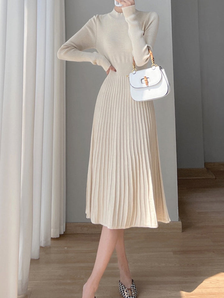 Long Sleeve Pleated Knit Midi Dress