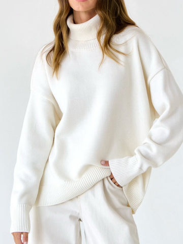 Solid Color Loose-Fit Turtleneck Sweater