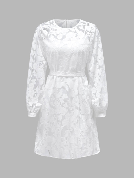 Jacquard-Kleid mit Taillenschnürung