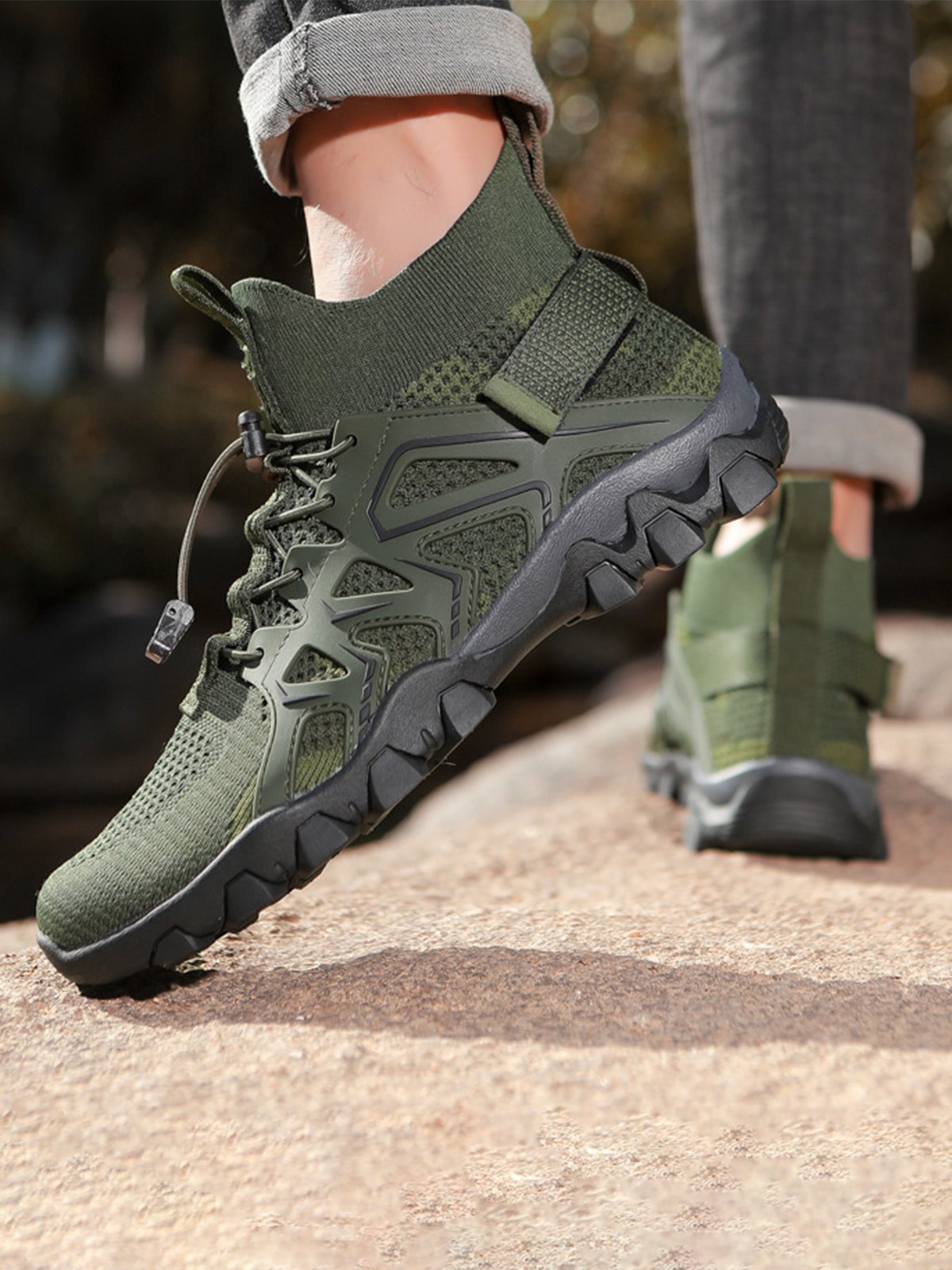 lightweight hiking boots for men