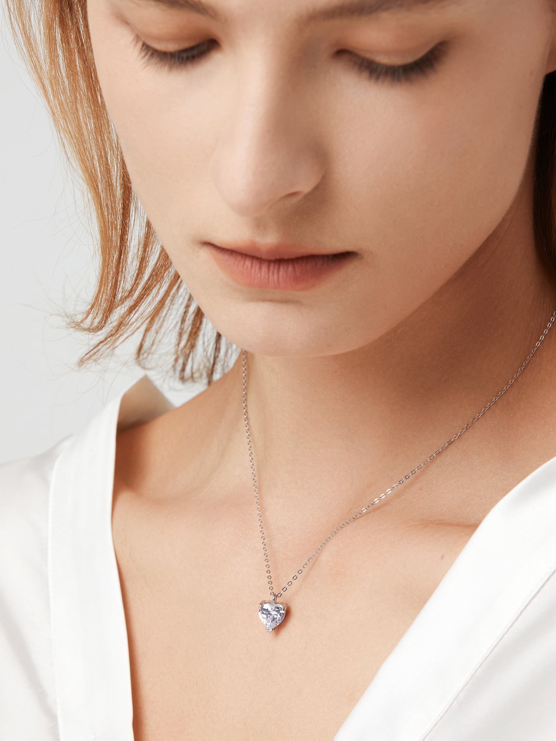 Heart-Shaped Siilver Necklace - AHAAHA